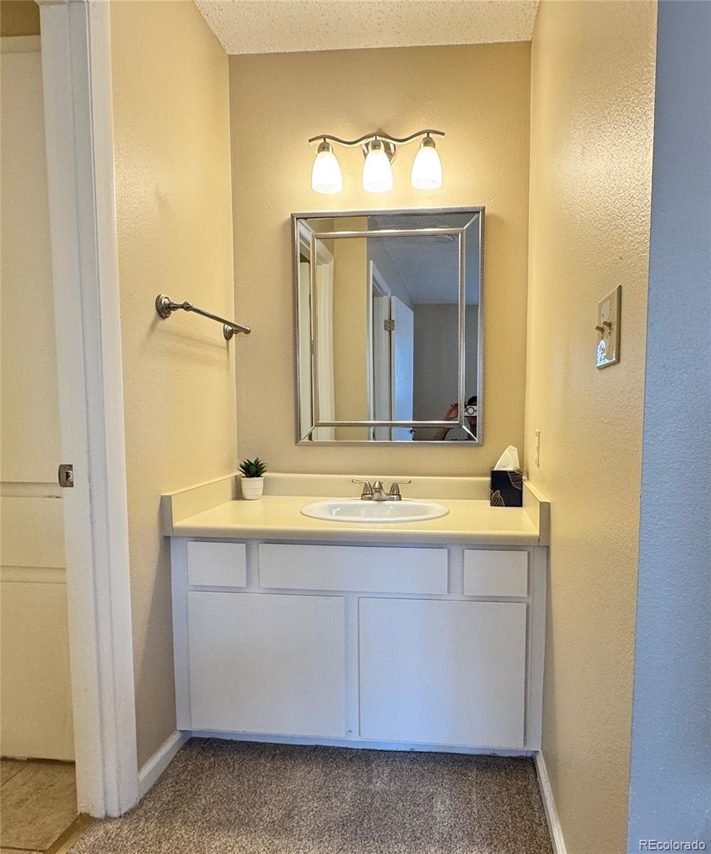 MLS Image #5 for 7185 s gaylord street d13,littleton, Colorado