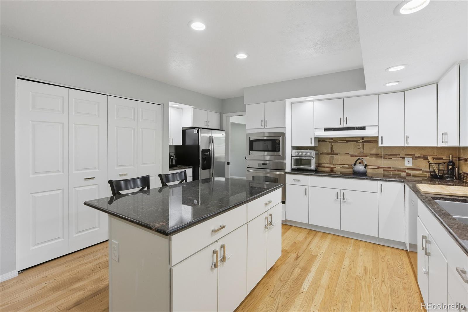 MLS Image #11 for 10885 e crestline place,englewood, Colorado