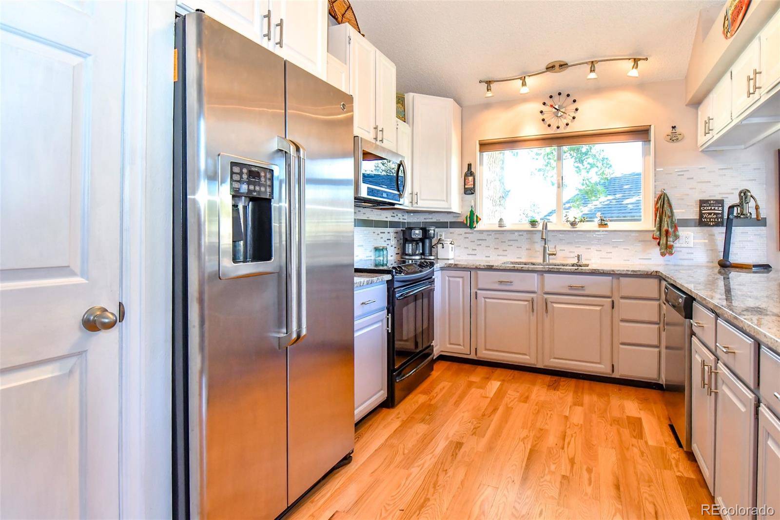 MLS Image #5 for 10321 e ford place,denver, Colorado