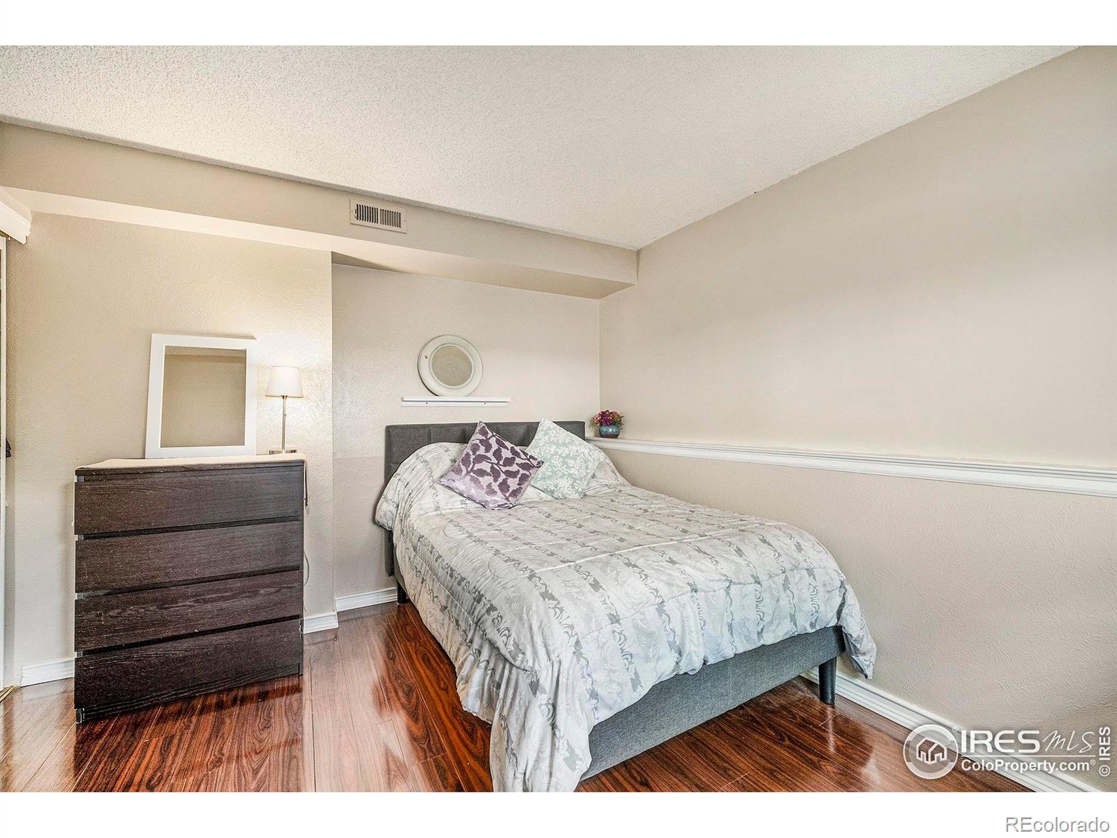 MLS Image #19 for 2500  sunset drive,longmont, Colorado