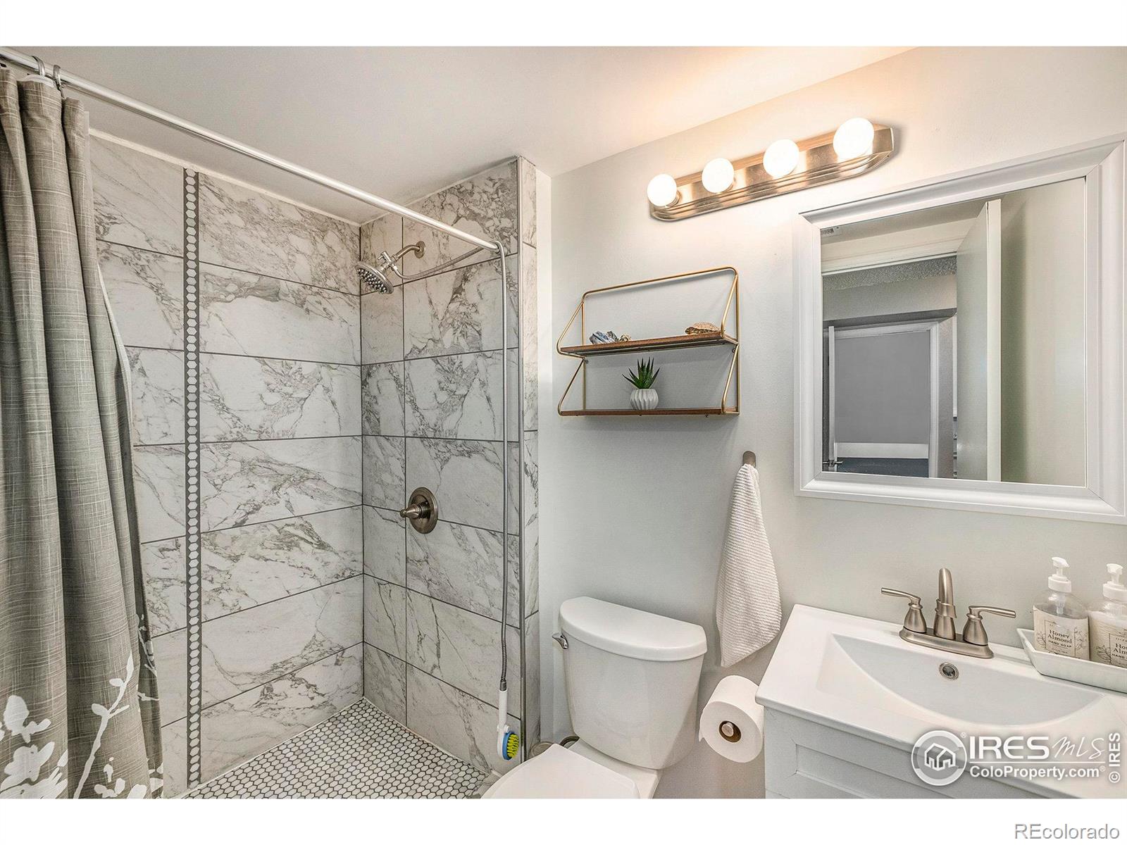 MLS Image #22 for 2500  sunset drive,longmont, Colorado