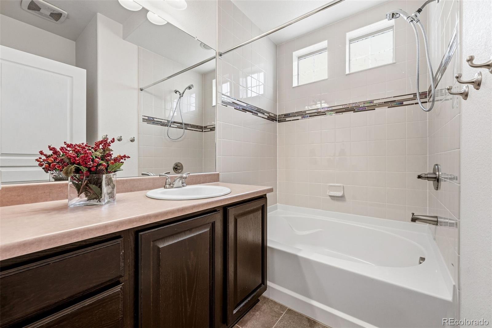 MLS Image #26 for 19753 e 54th avenue,denver, Colorado