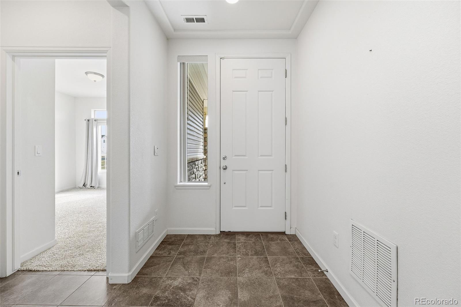 MLS Image #3 for 19753 e 54th avenue,denver, Colorado