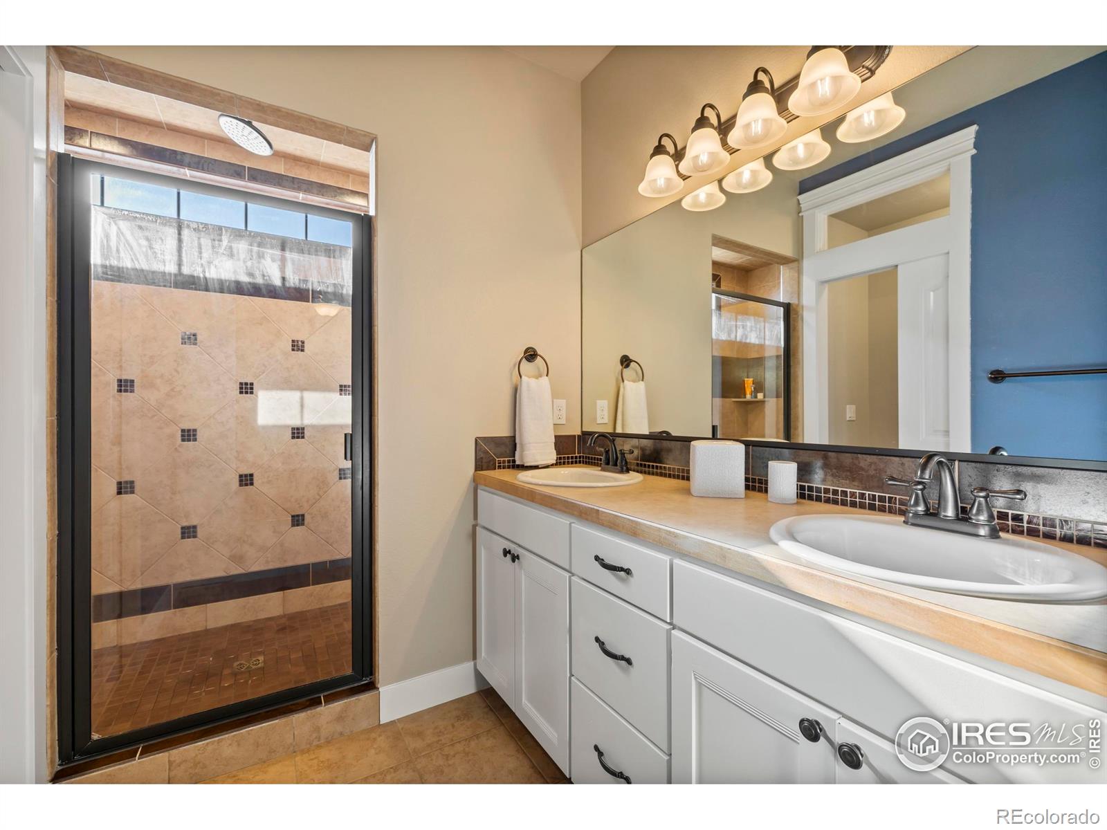 MLS Image #21 for 1511  60th avenue,greeley, Colorado