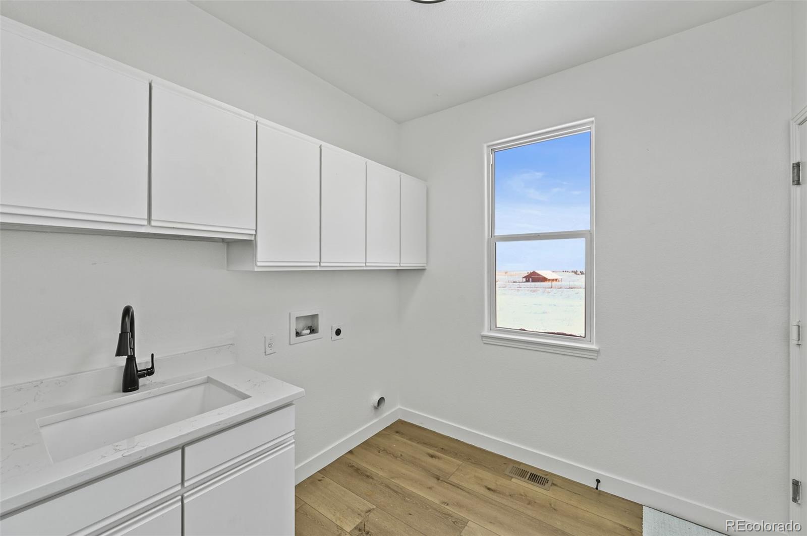MLS Image #29 for 40995  rendezvous circle,elizabeth, Colorado