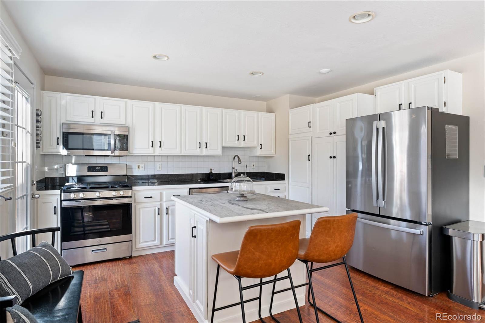 MLS Image #15 for 2551 s logan street,denver, Colorado