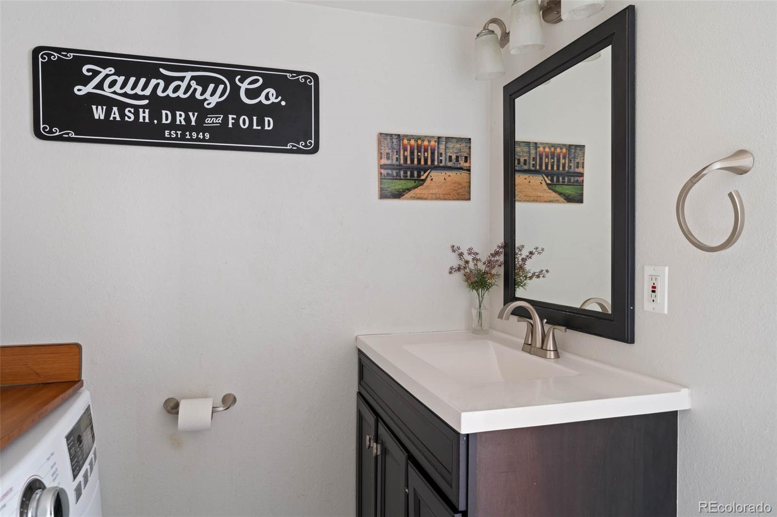 MLS Image #18 for 2551 s logan street,denver, Colorado