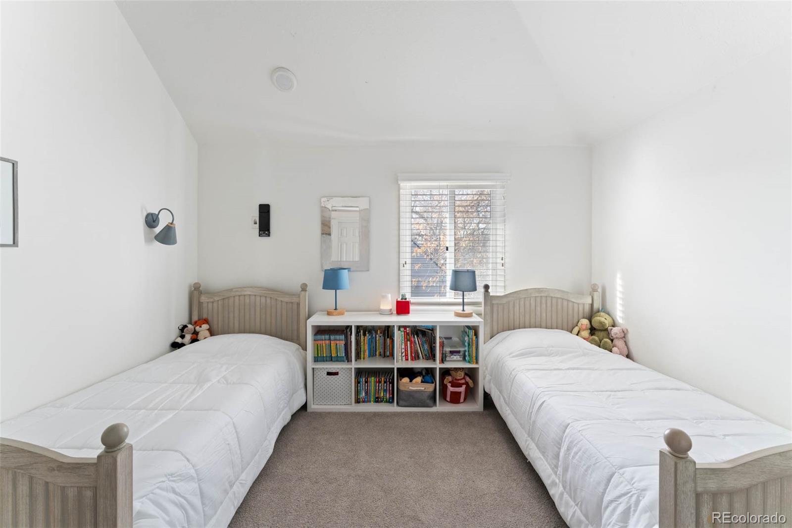 MLS Image #20 for 2551 s logan street,denver, Colorado