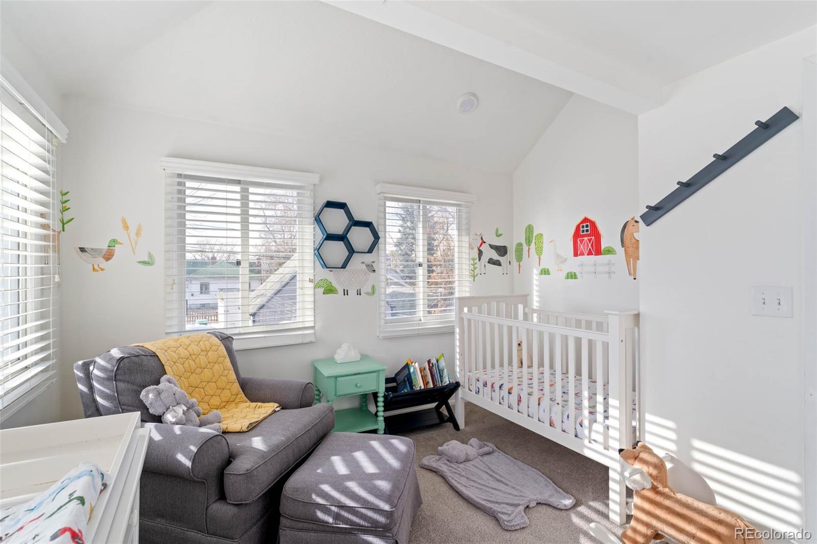 MLS Image #22 for 2551 s logan street,denver, Colorado