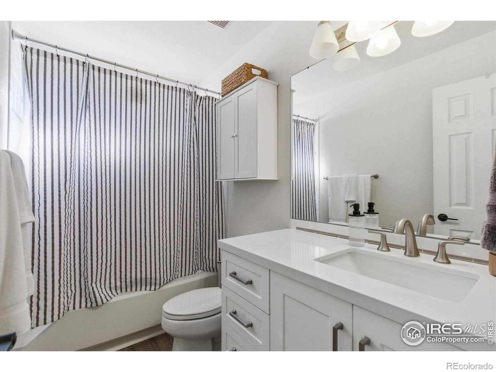 MLS Image #20 for 1919  park drive,loveland, Colorado
