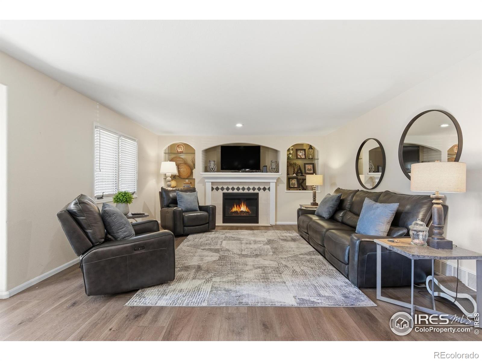 MLS Image #7 for 1919  park drive,loveland, Colorado