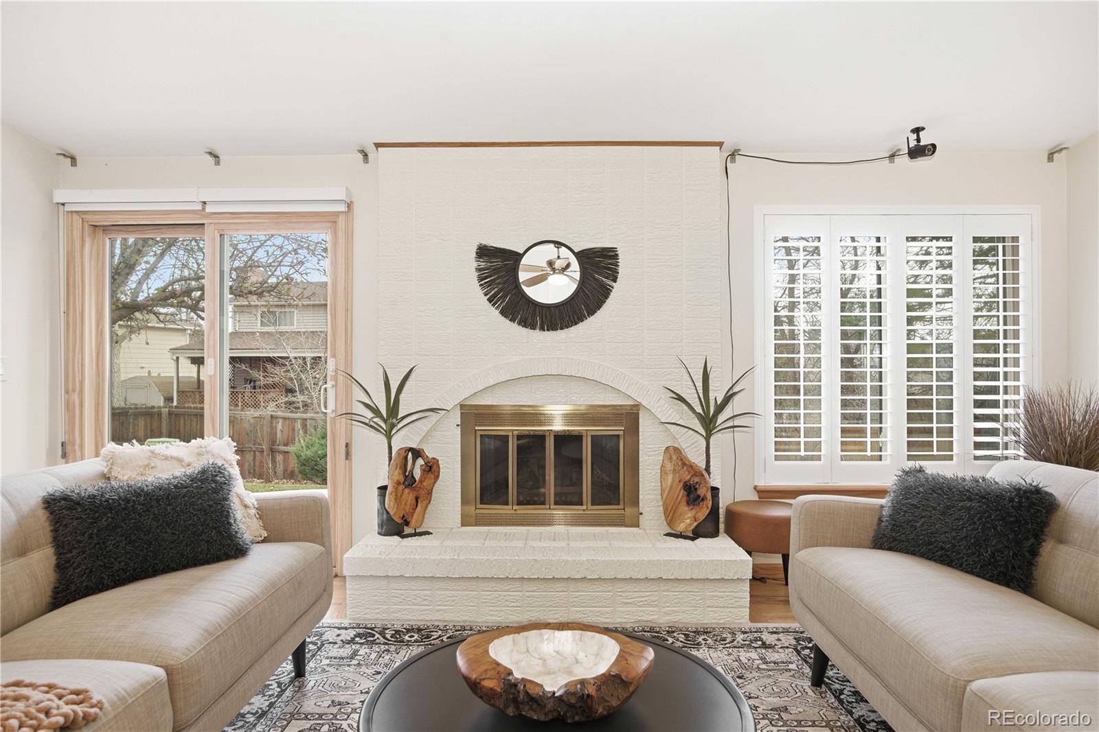 MLS Image #11 for 3378 s elkhart street,aurora, Colorado