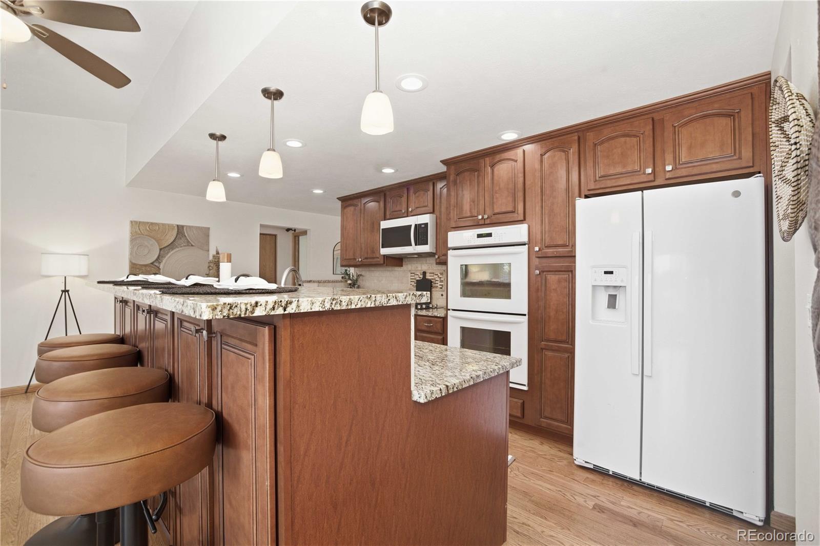 MLS Image #17 for 3378 s elkhart street,aurora, Colorado