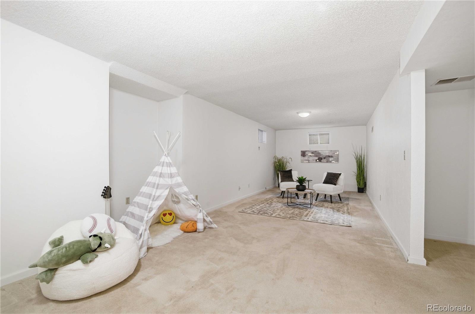 MLS Image #35 for 3378 s elkhart street,aurora, Colorado
