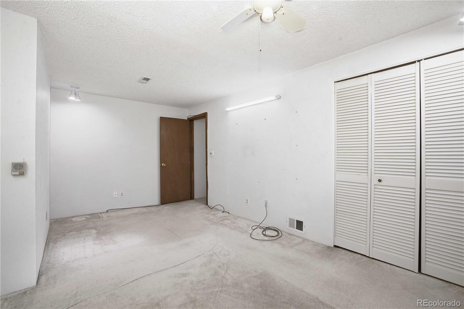 MLS Image #36 for 3378 s elkhart street,aurora, Colorado
