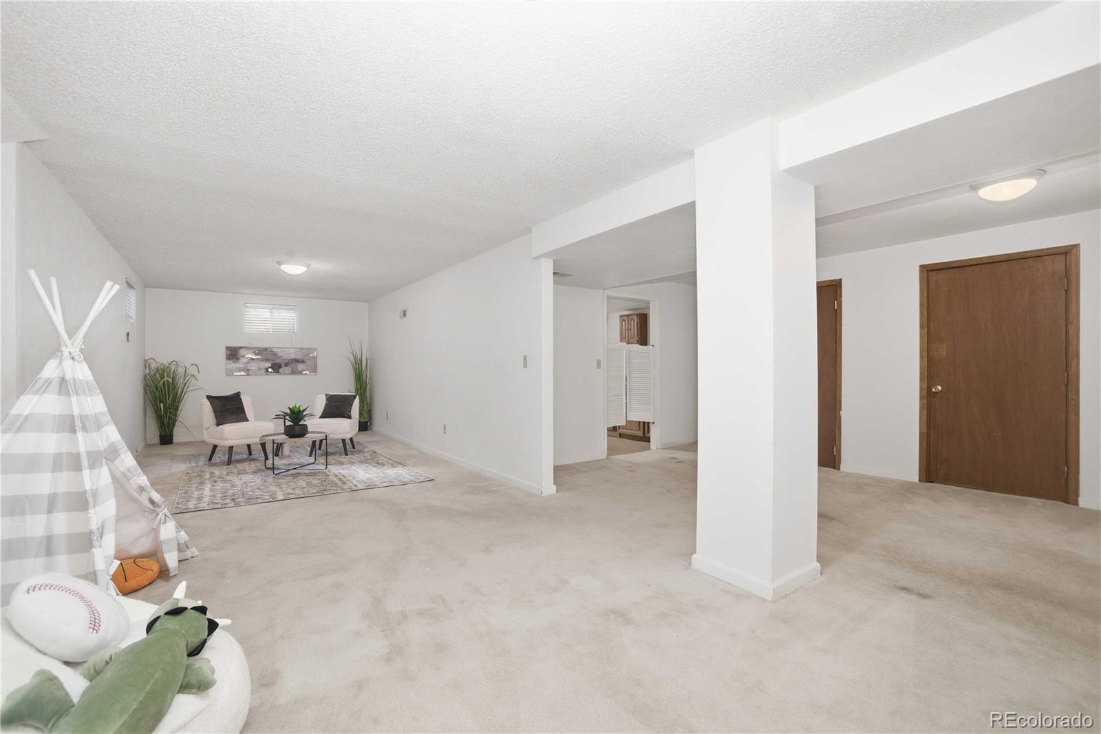 MLS Image #44 for 3378 s elkhart street,aurora, Colorado