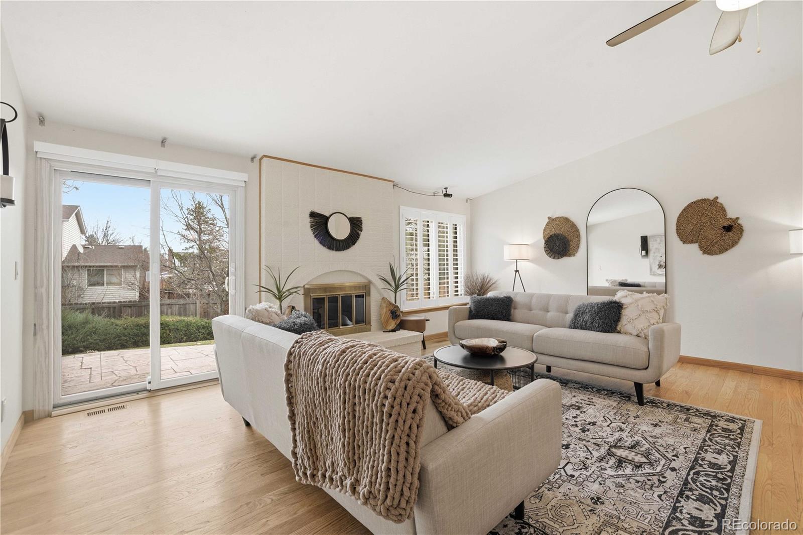 MLS Image #9 for 3378 s elkhart street,aurora, Colorado