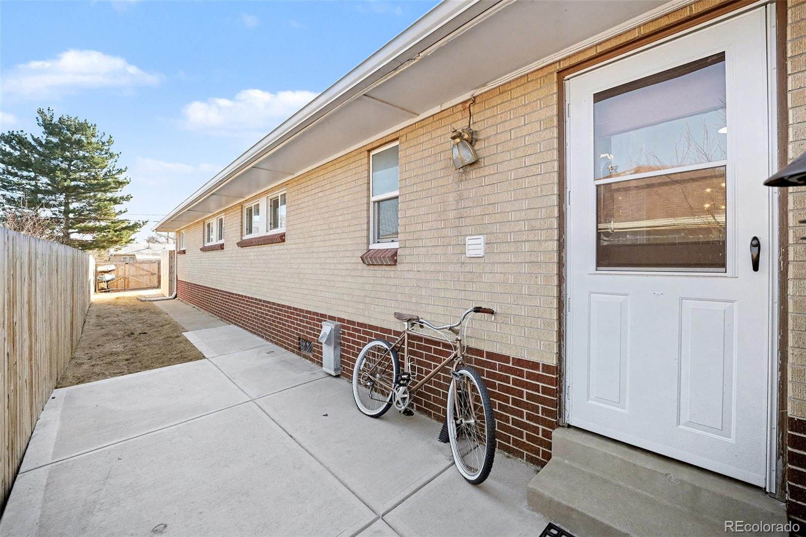 MLS Image #18 for 3662  jasmine street,denver, Colorado