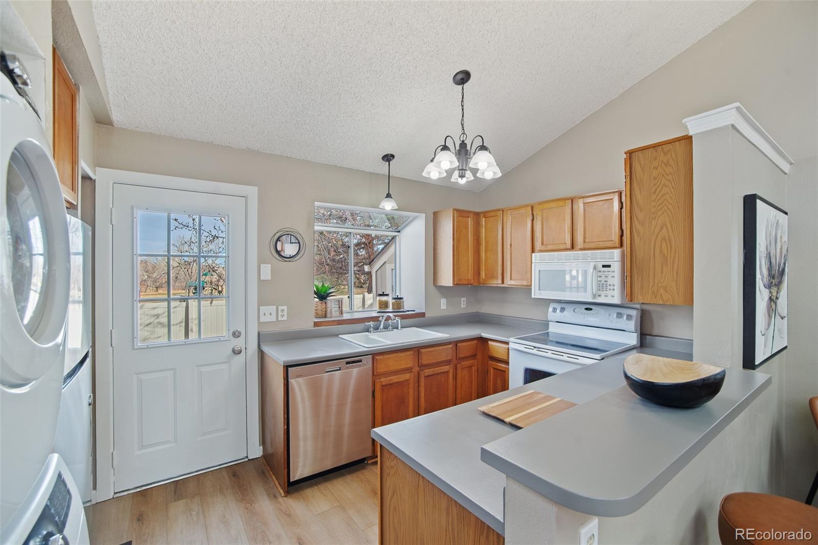 MLS Image #13 for 9669 w chatfield avenue a,littleton, Colorado
