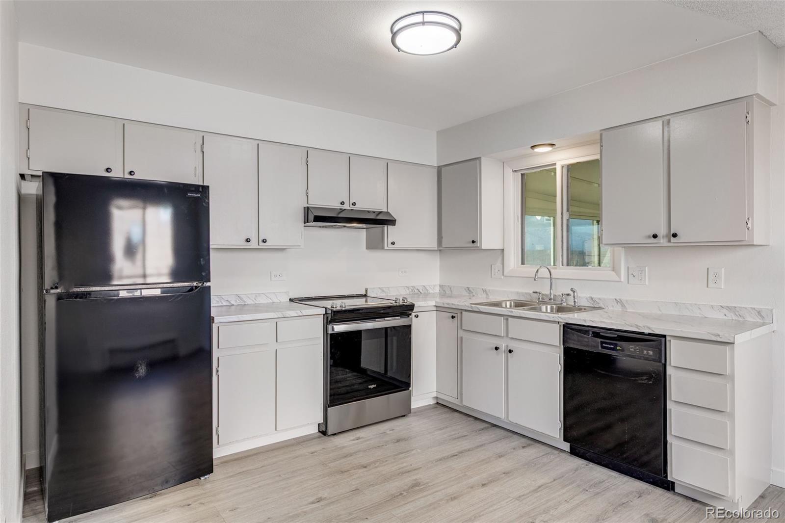MLS Image #12 for 8121  taylor court,fort collins, Colorado