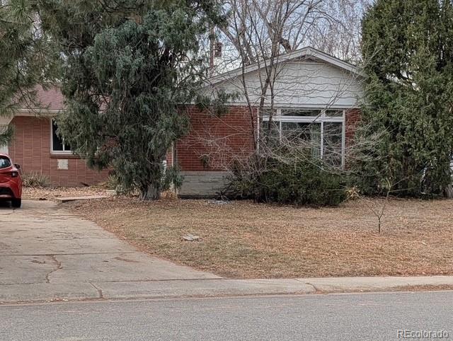 MLS Image #2 for 2067 s yates street,denver, Colorado