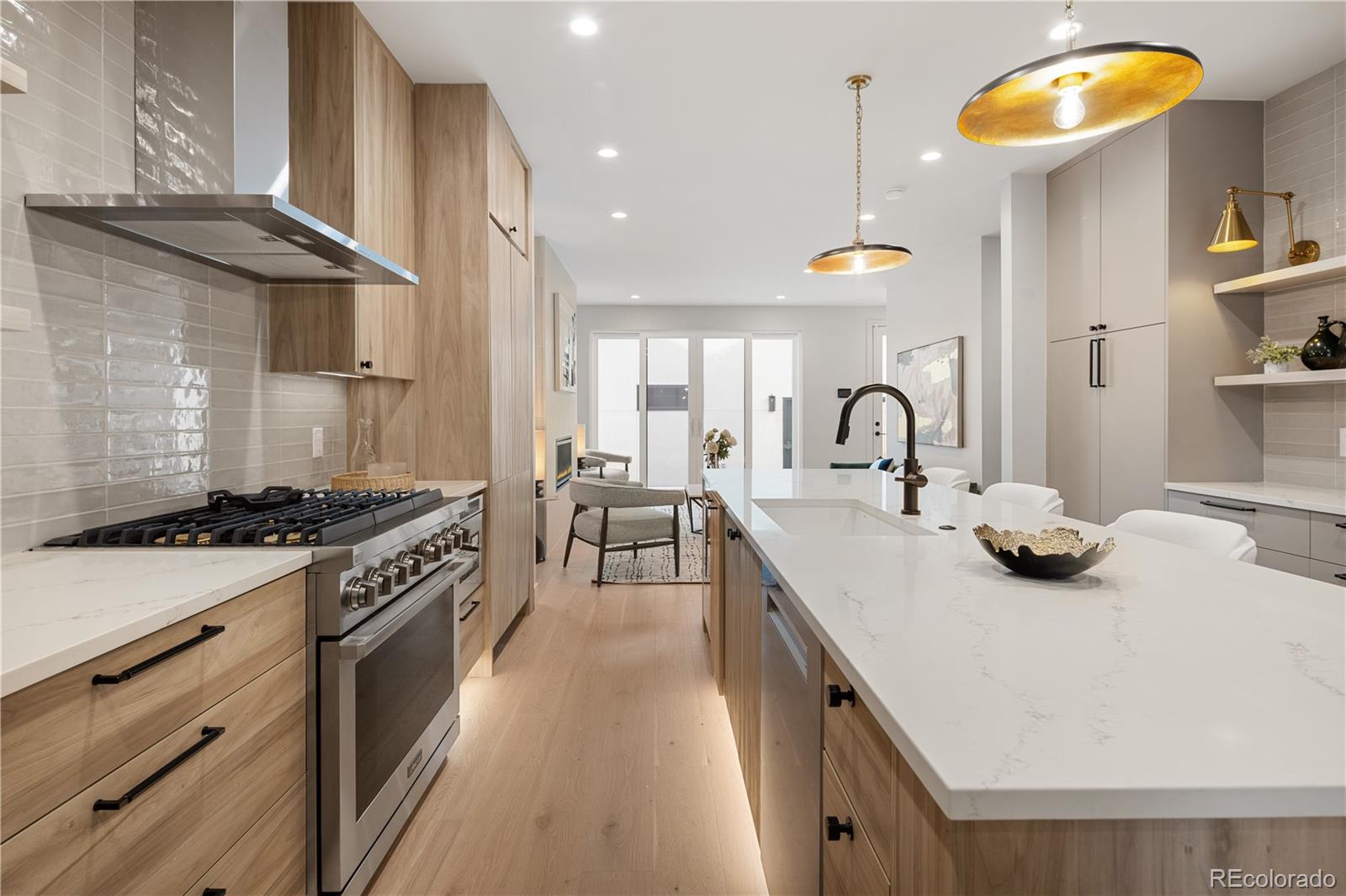 MLS Image #10 for 4572 n raleigh street,denver, Colorado