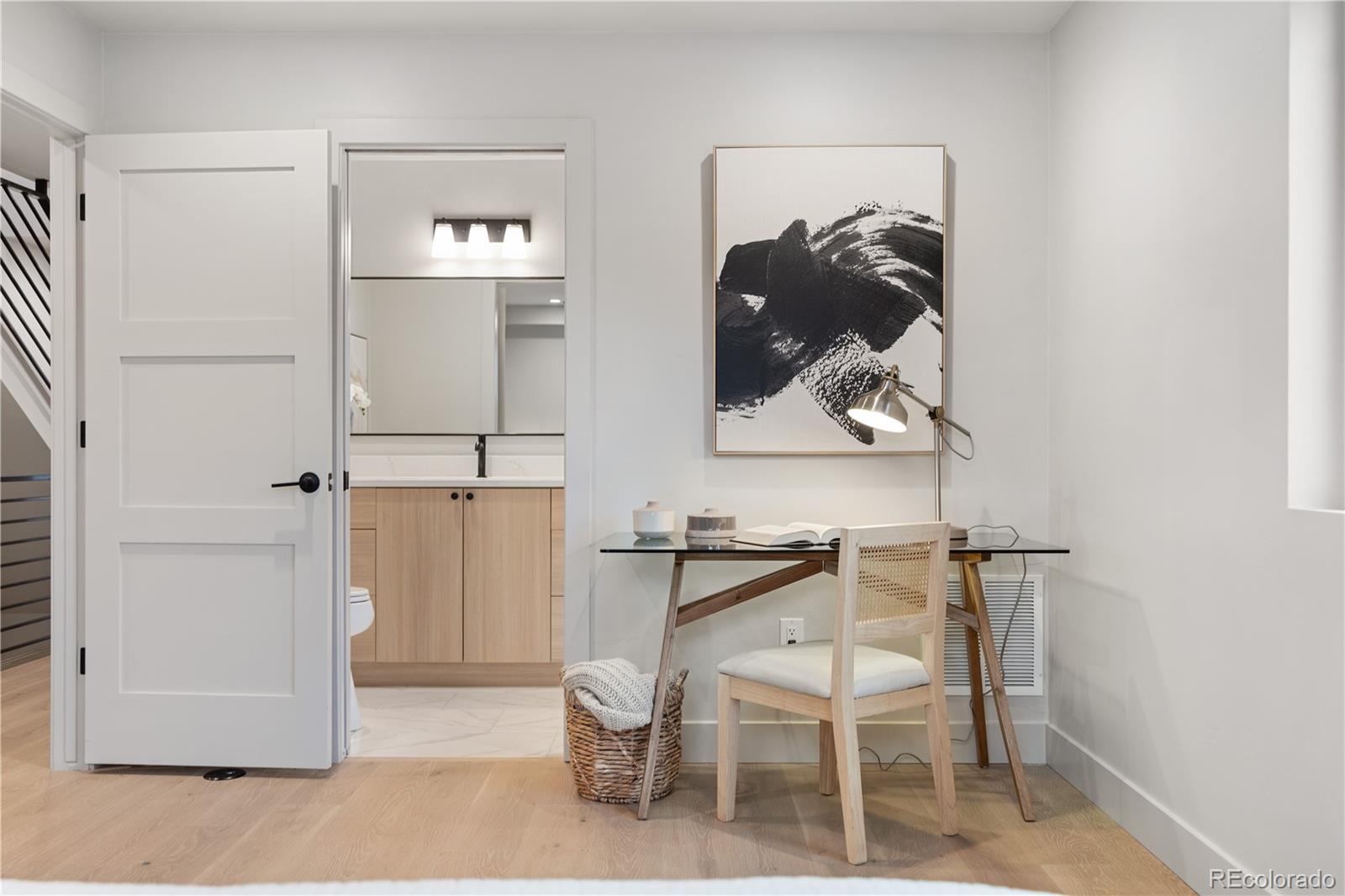 MLS Image #22 for 4572 n raleigh street,denver, Colorado