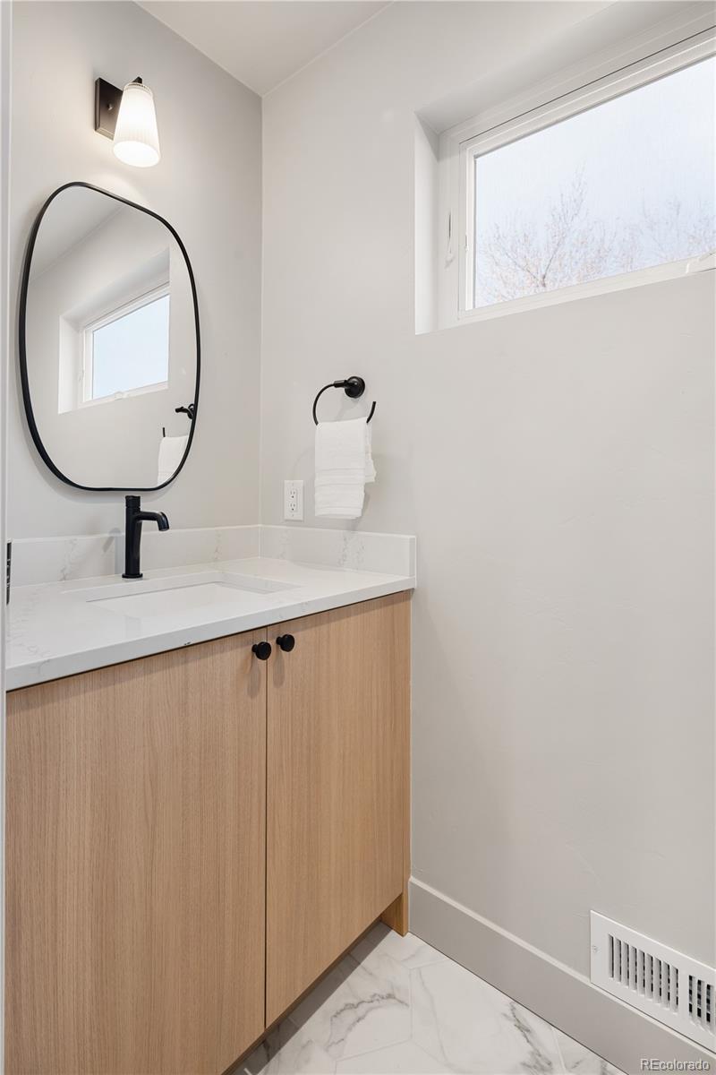 MLS Image #32 for 4572 n raleigh street,denver, Colorado
