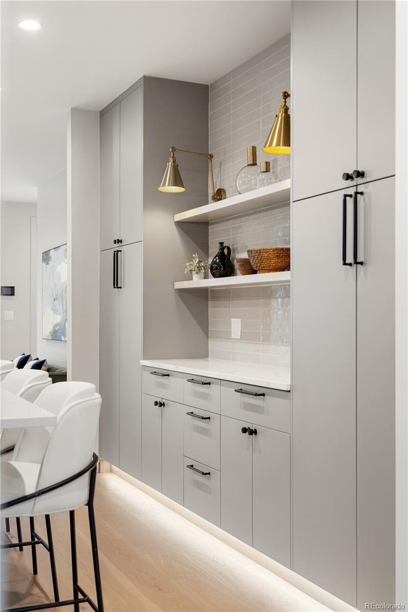MLS Image #9 for 4572 n raleigh street,denver, Colorado
