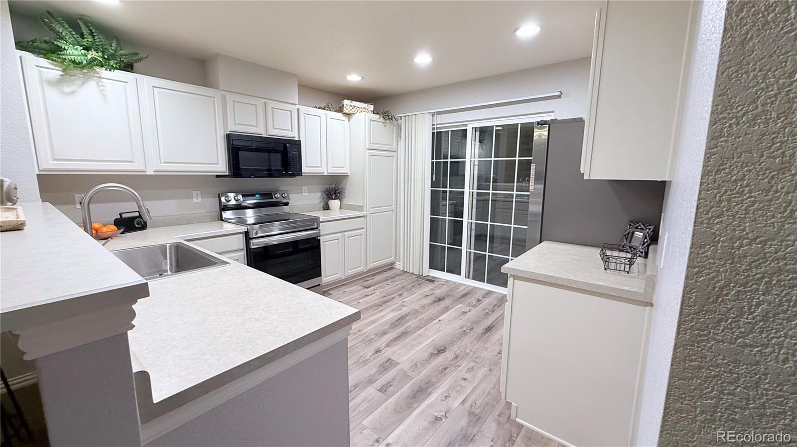 MLS Image #3 for 690 s yarrow street ,lakewood, Colorado