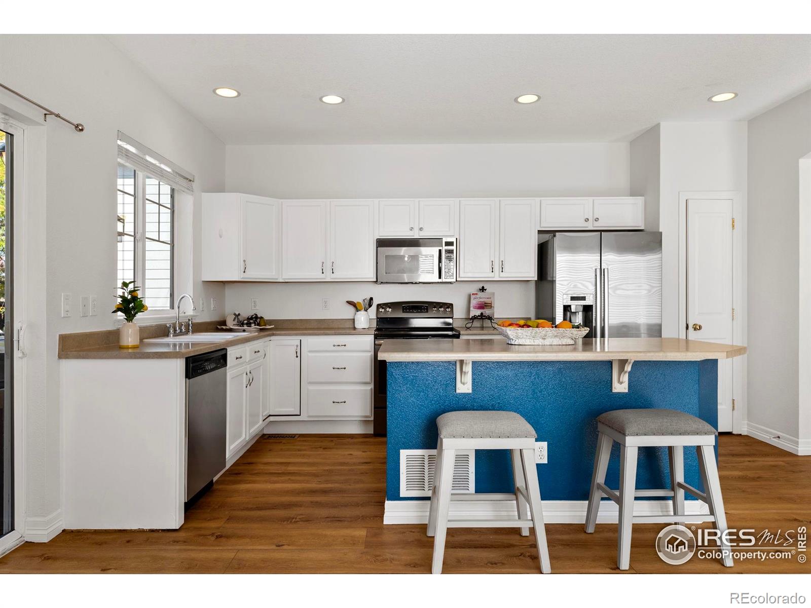 MLS Image #11 for 14025  blue river trail,broomfield, Colorado