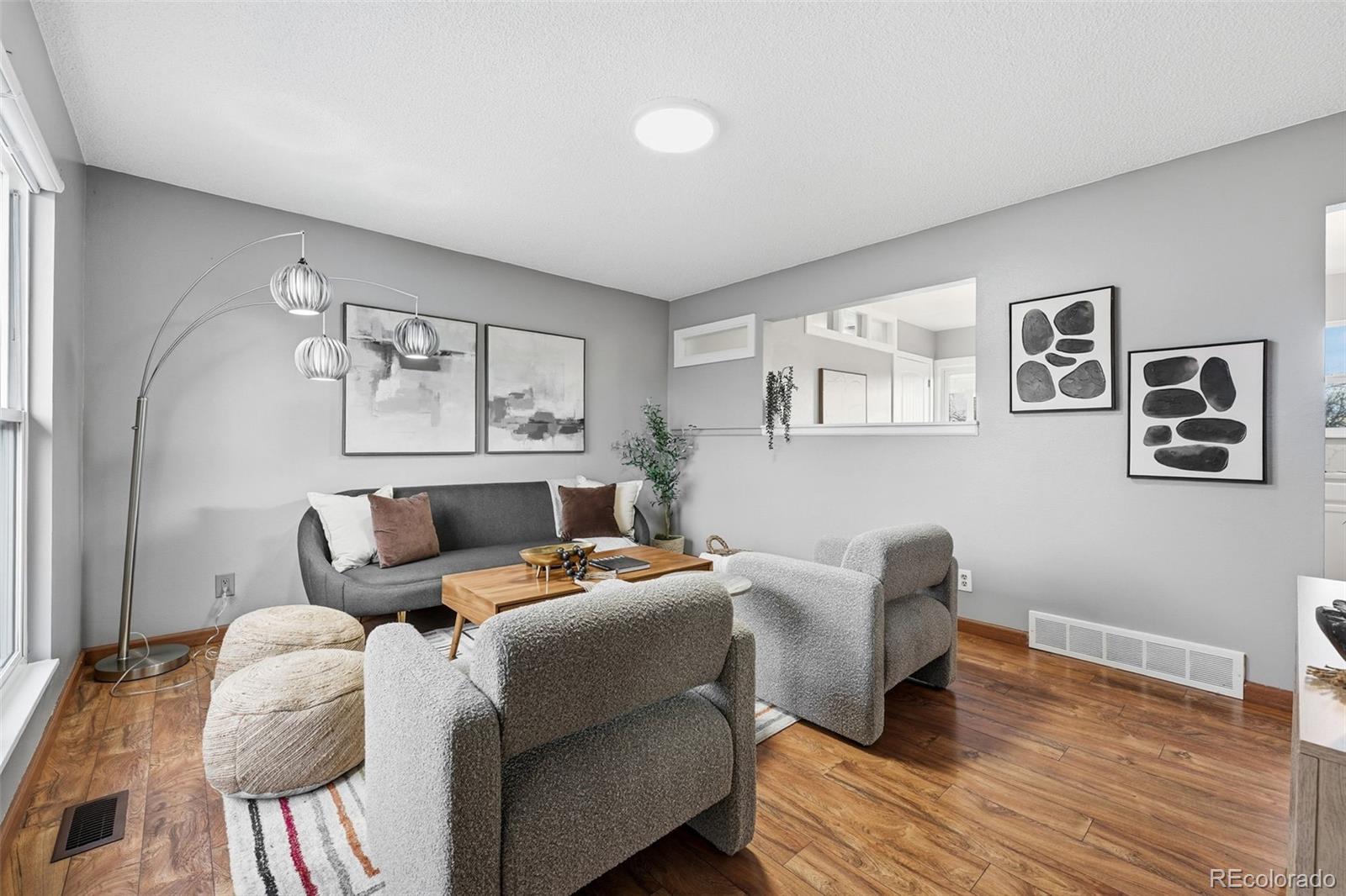 MLS Image #3 for 2984 e 97th avenue,thornton, Colorado