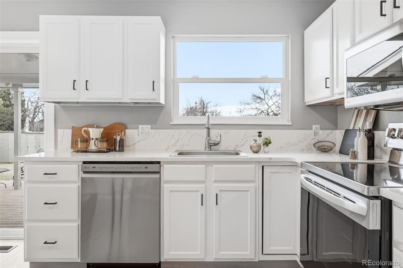 MLS Image #7 for 2984 e 97th avenue,thornton, Colorado