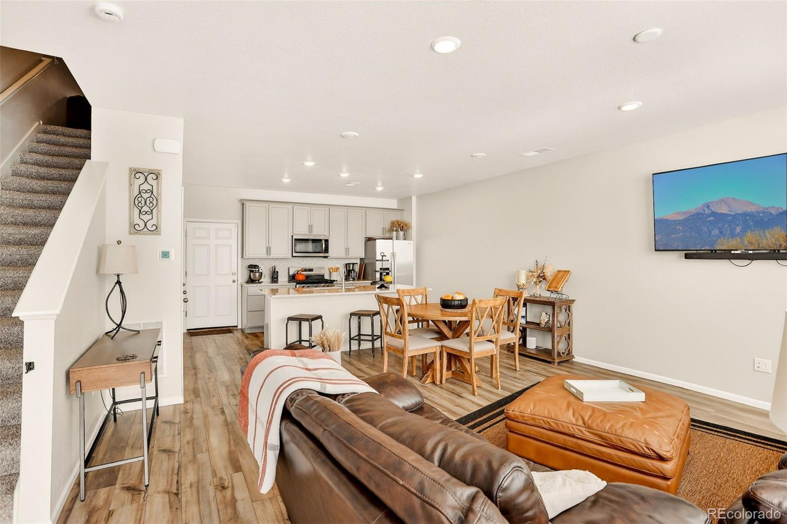 MLS Image #4 for 22241 e 7th place,aurora, Colorado
