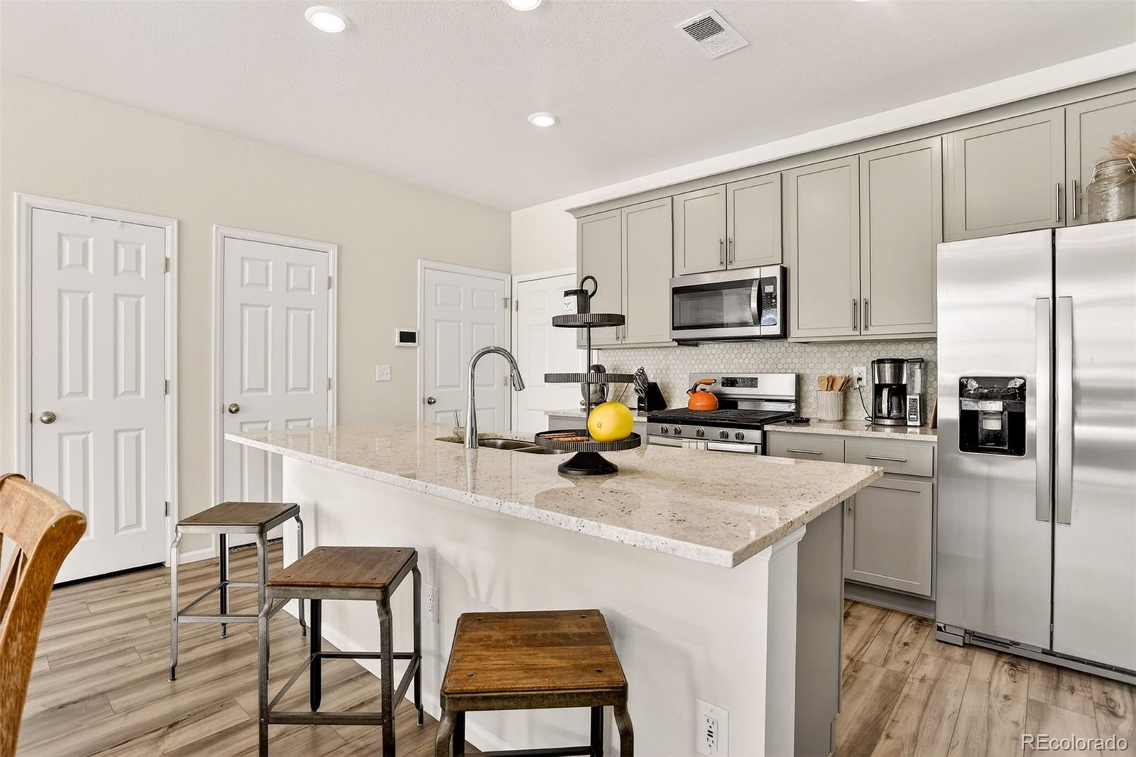 MLS Image #7 for 22241 e 7th place,aurora, Colorado