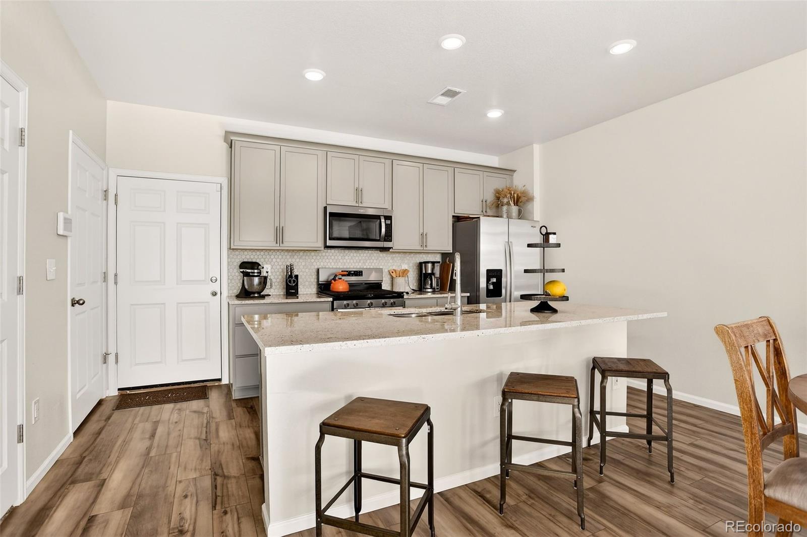 MLS Image #8 for 22241 e 7th place,aurora, Colorado