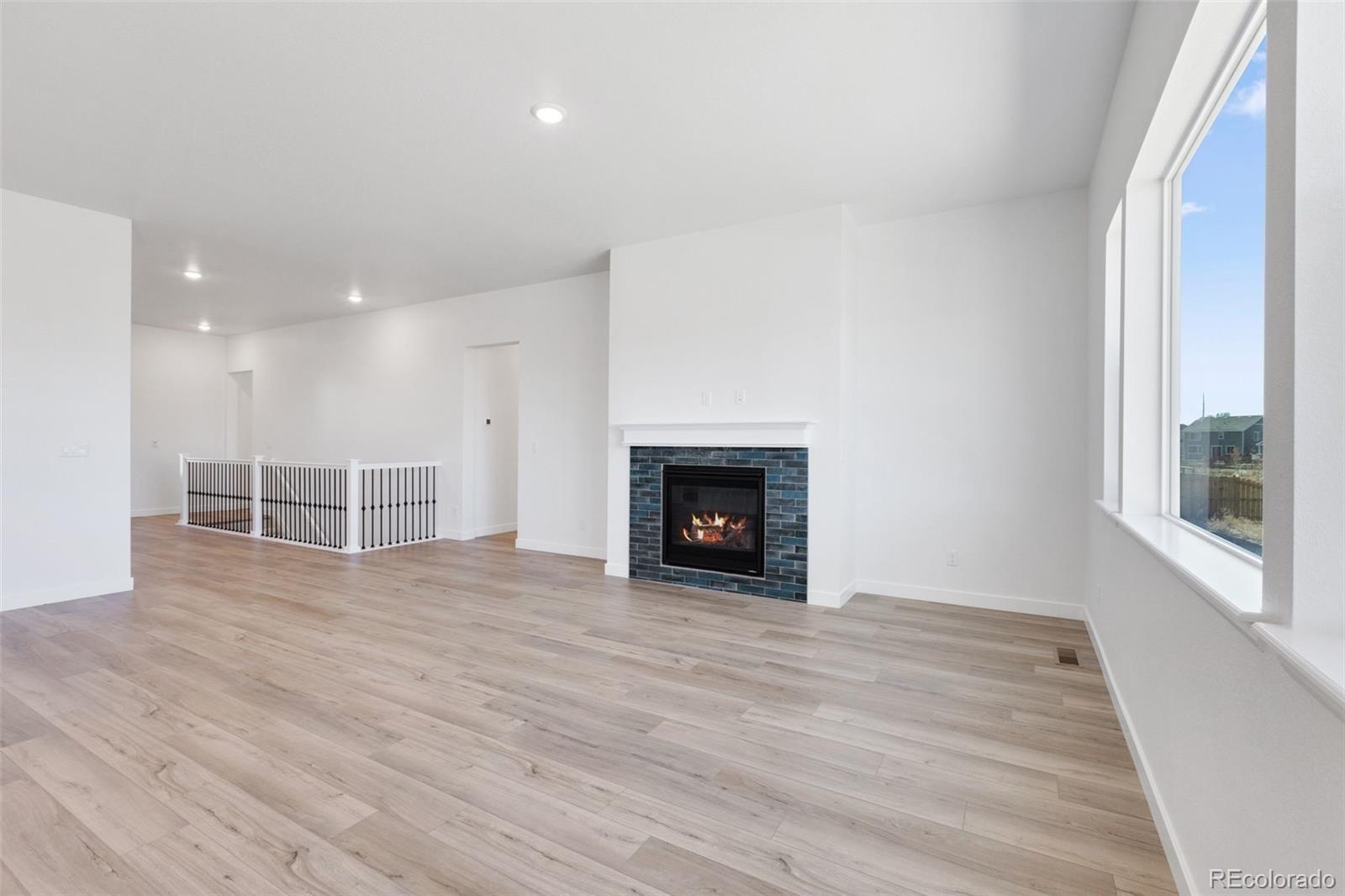 MLS Image #3 for 16873  ballinger circle,mead, Colorado