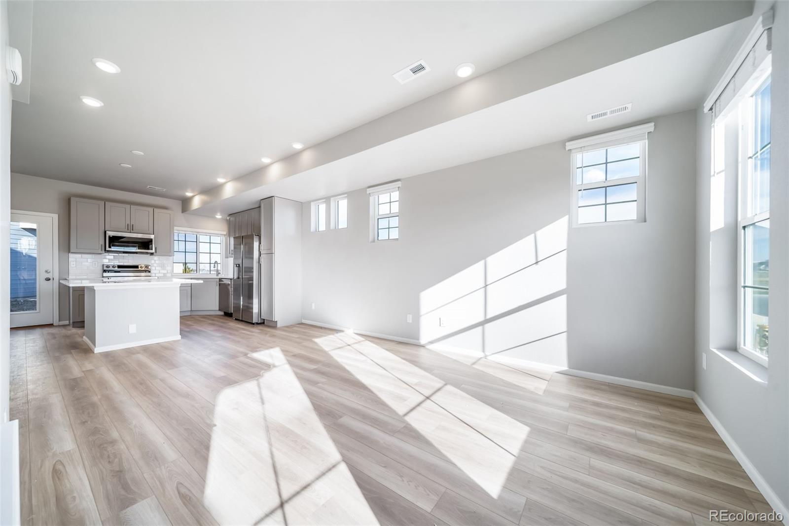 MLS Image #3 for 1247  highview drive,erie, Colorado
