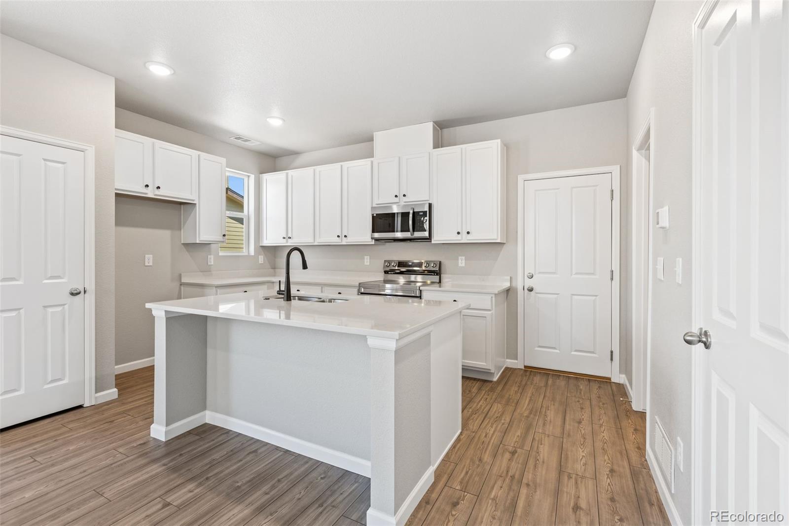 MLS Image #11 for 1446  coral place,longmont, Colorado