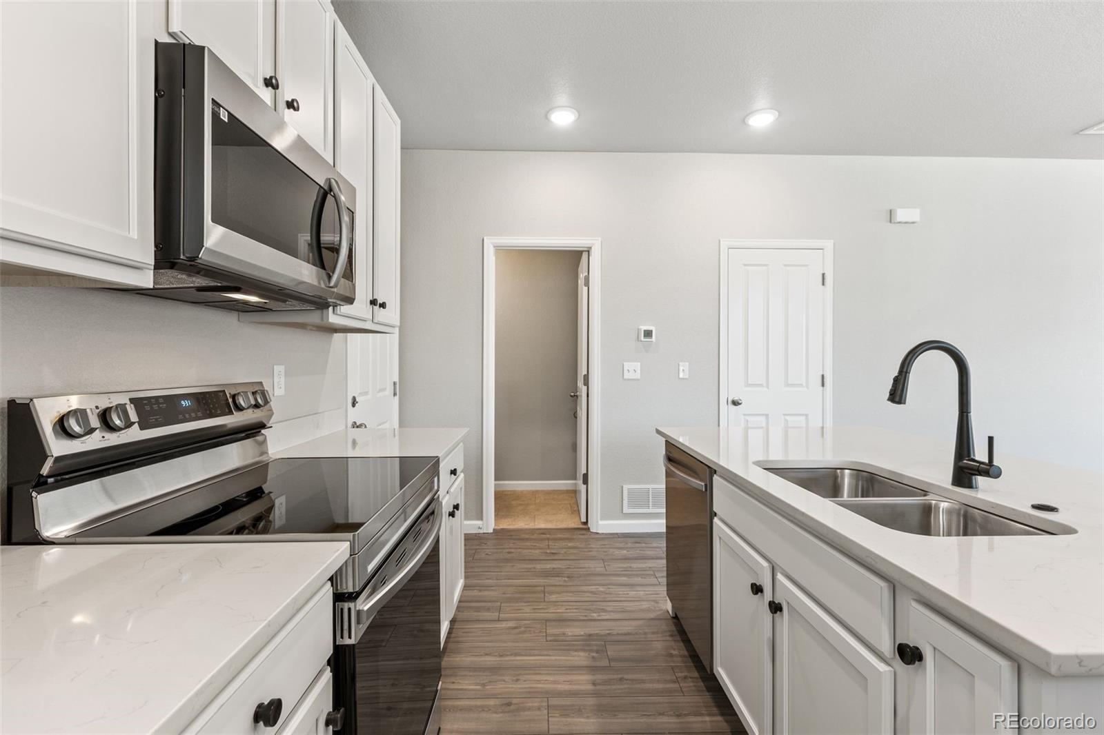 MLS Image #14 for 1446  coral place,longmont, Colorado