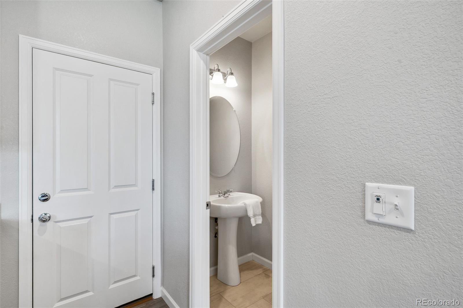 MLS Image #19 for 310  shoveler way,johnstown, Colorado