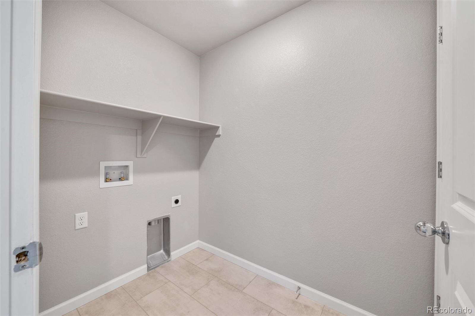 MLS Image #33 for 310  shoveler way,johnstown, Colorado