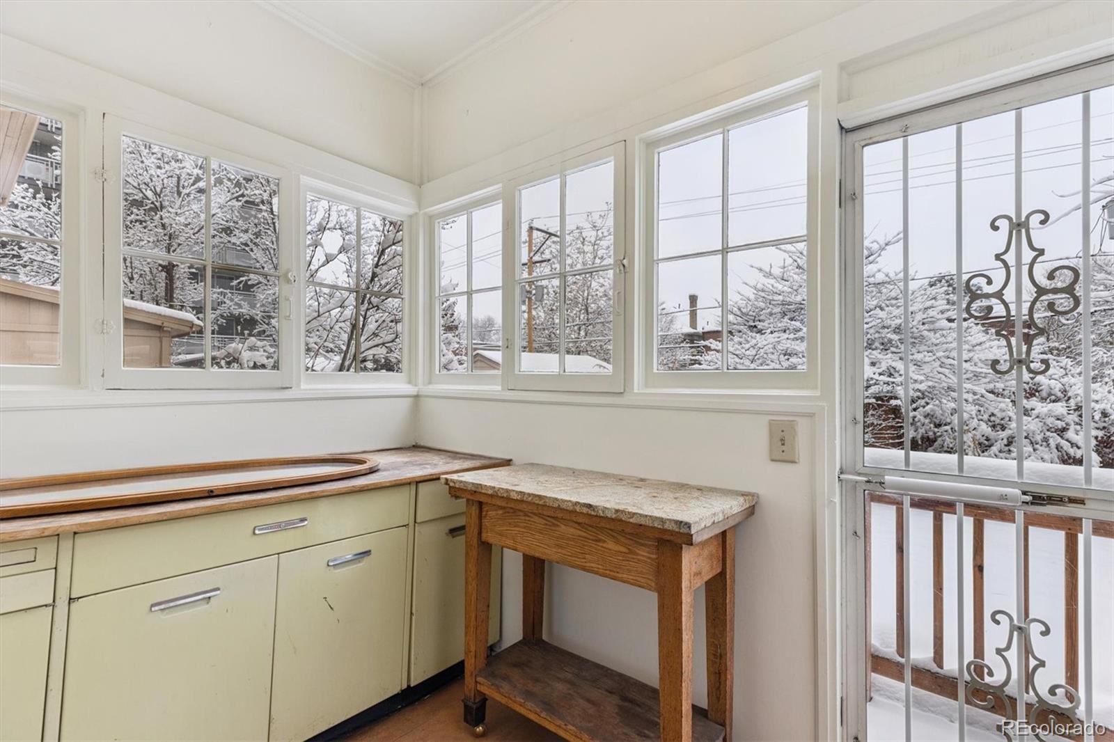 MLS Image #26 for 929 n lafayette street,denver, Colorado