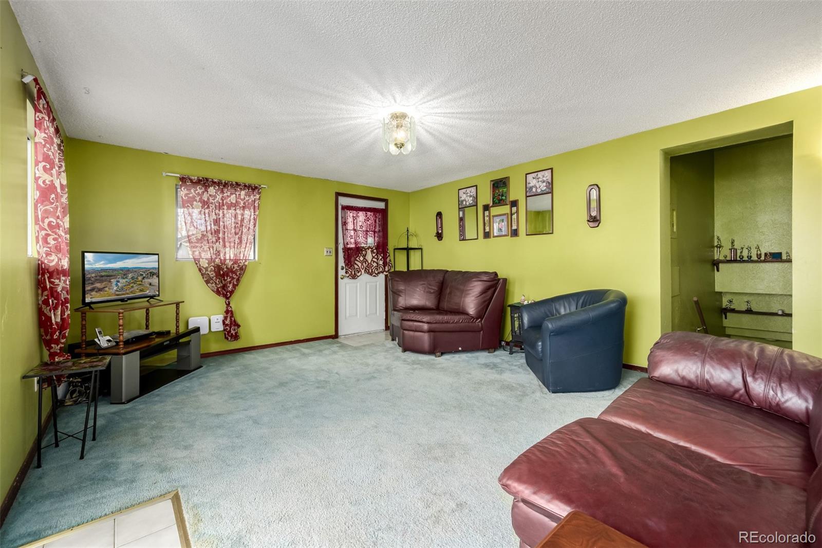 MLS Image #18 for 1665  elmwood lane,denver, Colorado