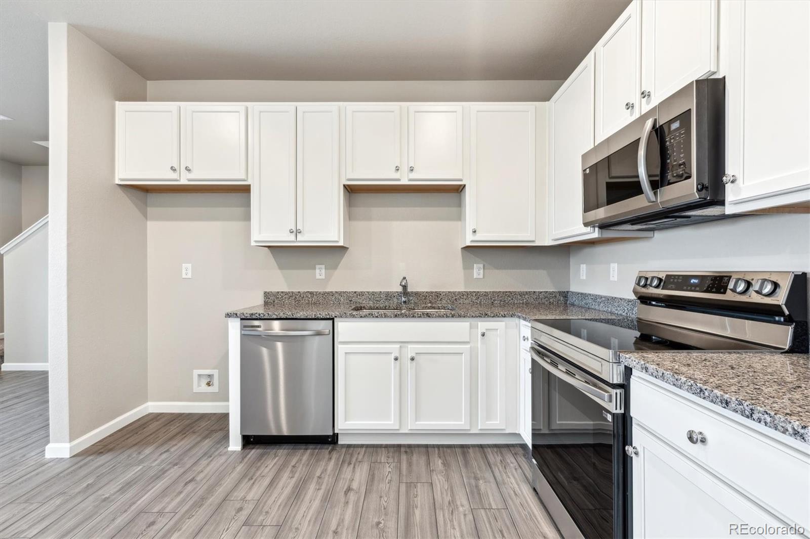 MLS Image #12 for 311  shoveler way,johnstown, Colorado