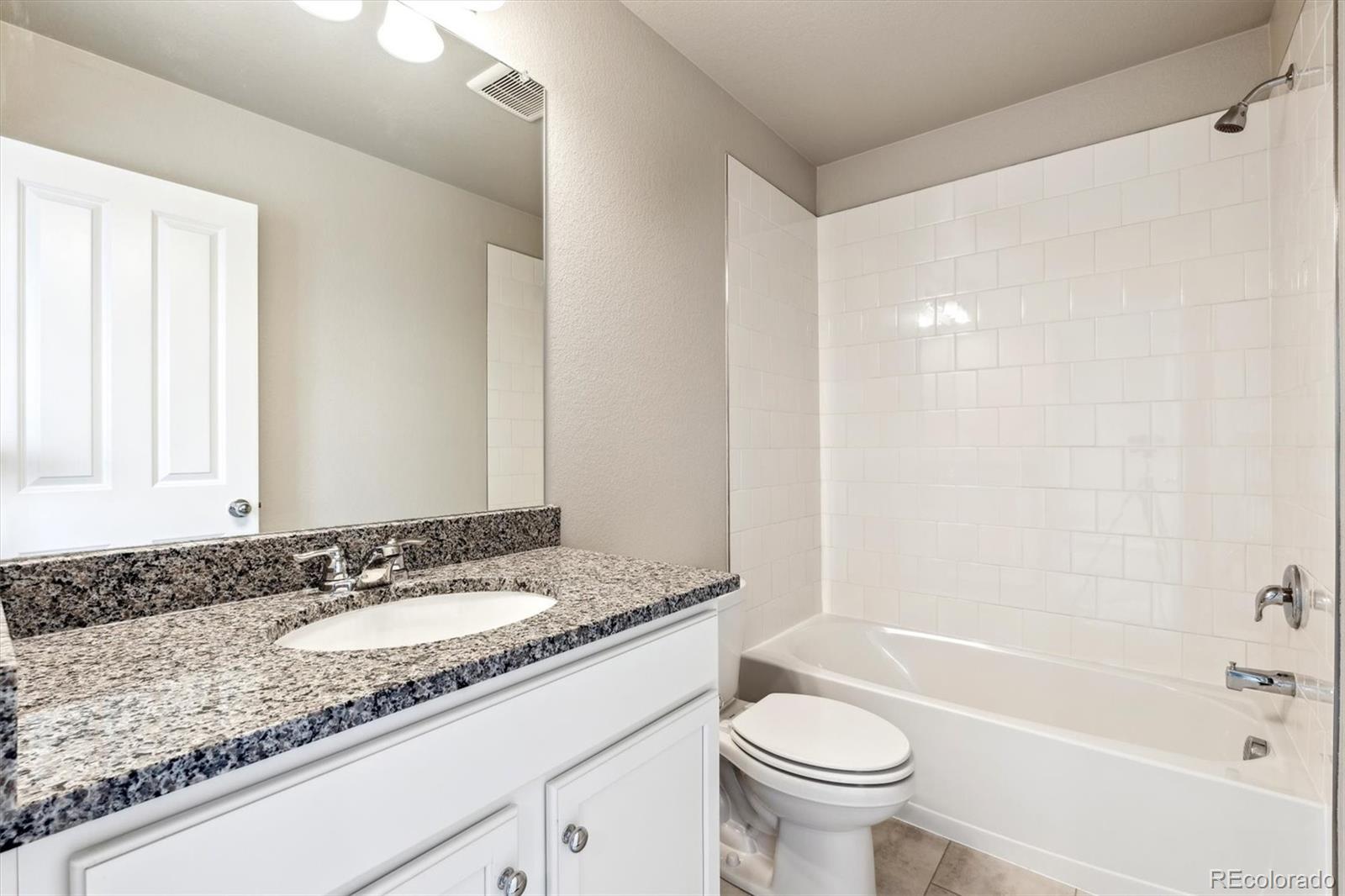 MLS Image #17 for 311  shoveler way,johnstown, Colorado
