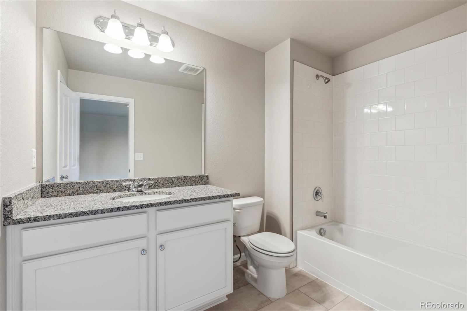 MLS Image #17 for 299  shoveler way,johnstown, Colorado