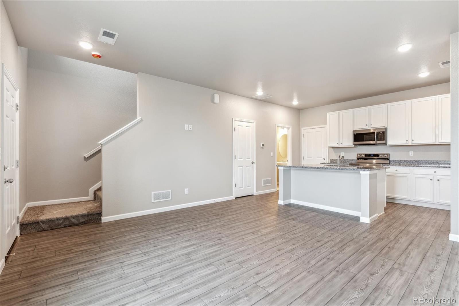MLS Image #7 for 299  shoveler way,johnstown, Colorado