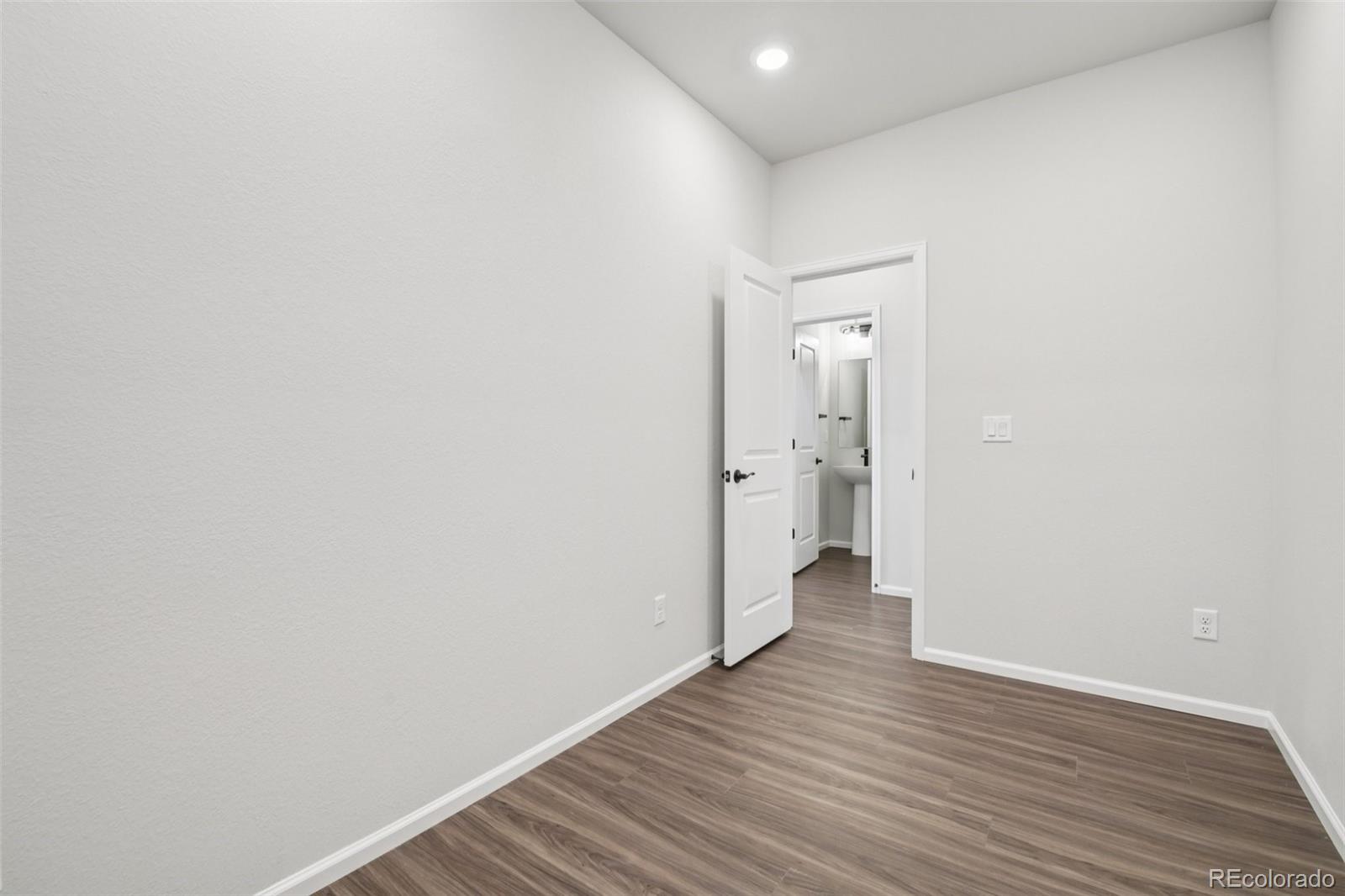 MLS Image #14 for 8777  whiteclover street,littleton, Colorado