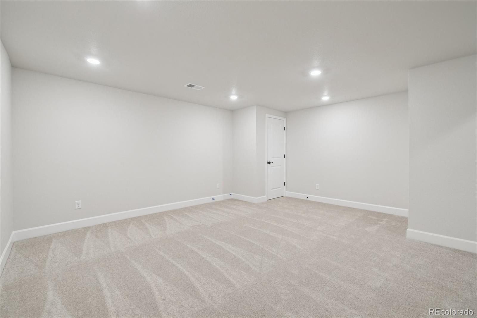MLS Image #27 for 8777  whiteclover street,littleton, Colorado